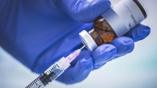 Avertismentul medicului Anthony Fauci: Graba de a lansa un vaccin este un pericol imens