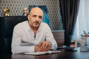 Detoxifierea made in Turcia se mută în România! Ensar Duman vrea să dezvolte industria de sănătate și frumusețe în țara noastră