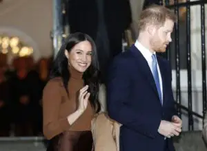 Prințul Harry, mai trist ca niciodată! Stă non-stop pe WhatsApp: Cu cine vorbește