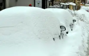 S-a dat vremea peste cap! Este cod portocaliu în România. Anunțul făcut de ANM