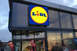 Decizie de ultimă oră luată de Lidl! Schimbă complet programul. Când puteți merge la magazin