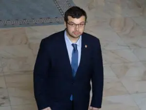 Radu Nicolescu, Consilier de Stat al Premierului în domeniul IT: Cardul Electronic de Identitate – o soluție pentru eliminarea cozilor de la ghișee