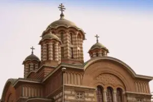 EXCLUSIV: Cutremur în Biserica Ortodoxă Română. Închiderea bisericilor a redus drastic veniturile. S-au decis chiar concedieri (SURSE)
