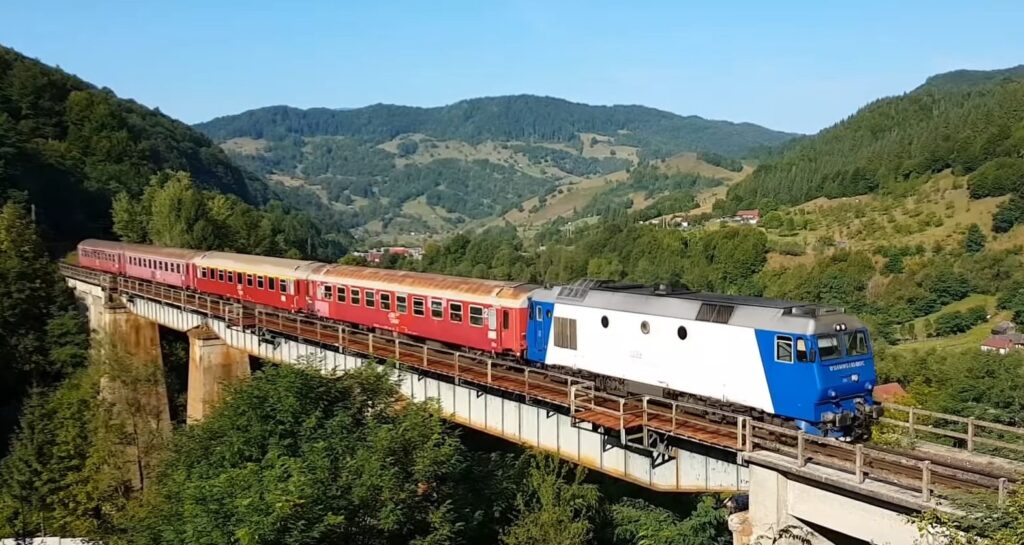 CFR Călători suplimentează trenurile pentru pelerinii ce vor merge la Sfânta Parascheva