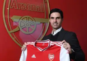 Antrenorul Arsenal Londra infectat cu coronavirus! Echipa e deja în carantină