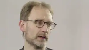 Profesorul care a schimbat strategia coronavirus la nivel mondial, interviu în România! Ce recomandări are