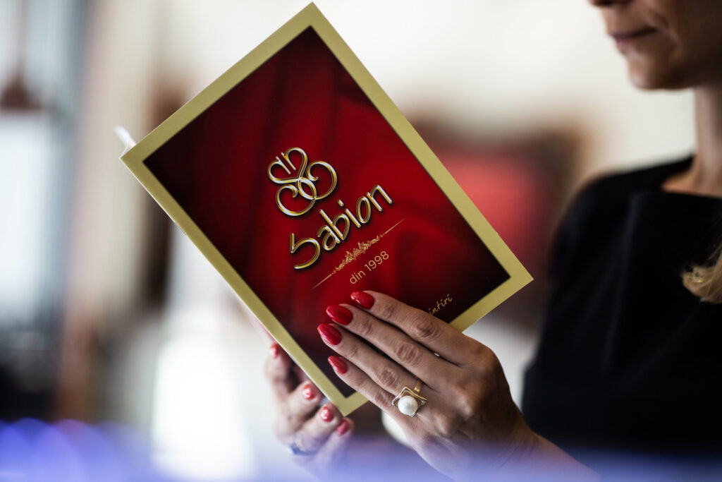Sabion lansează colecția Festin: verighete unice în lume cu motive tradiționale românești și elemente divine (P)