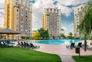 Cel mai mare complex rezidențial din București! Locuințe de lux, spații verzi și piscine