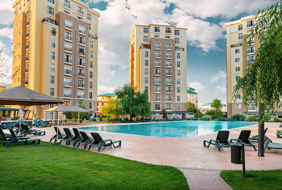 Cel mai mare complex rezidențial din București! Locuințe de lux, spații verzi și piscine