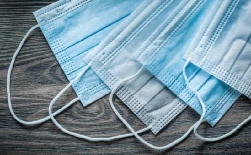 O țară începe distribuirea de măşti textile pentru a combate răspândirea coronavirusului