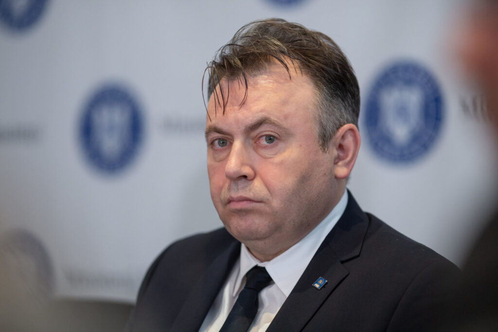Ministrul Sănătății vorbește despre impunerea de noi restricții. Cum vrea Nelu Tătaru să oprească epidemia de coronavirus
