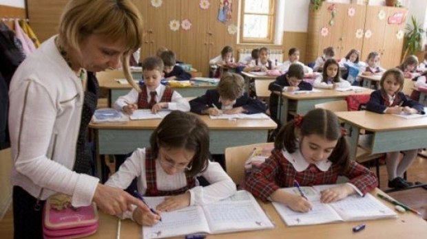 Hartă a şcolilor dezavantajate din România. Ce plan are Ministerul Educaţiei pentru programarea financiară 2021-2027