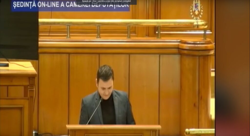 Moment incredibil! Deputat PSD, trezit din somn de apelul colegilor în timpul votului la distanţă