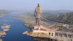 Afaceri pe vreme de pandemie. Hackerii au încercat să vândă cea mai înaltă statuie din lume