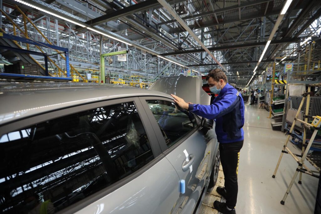 Ford România renunță la 200 de angajați