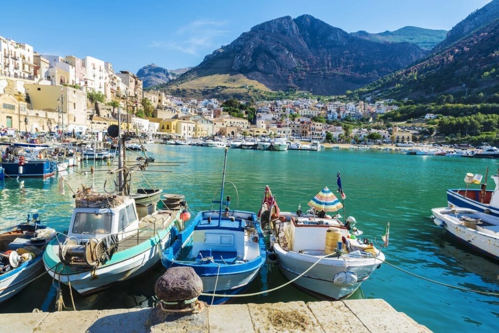 Sicilia plătește turiștii să o viziteze. Sute de mii de vouchere sunt puse la bătaie