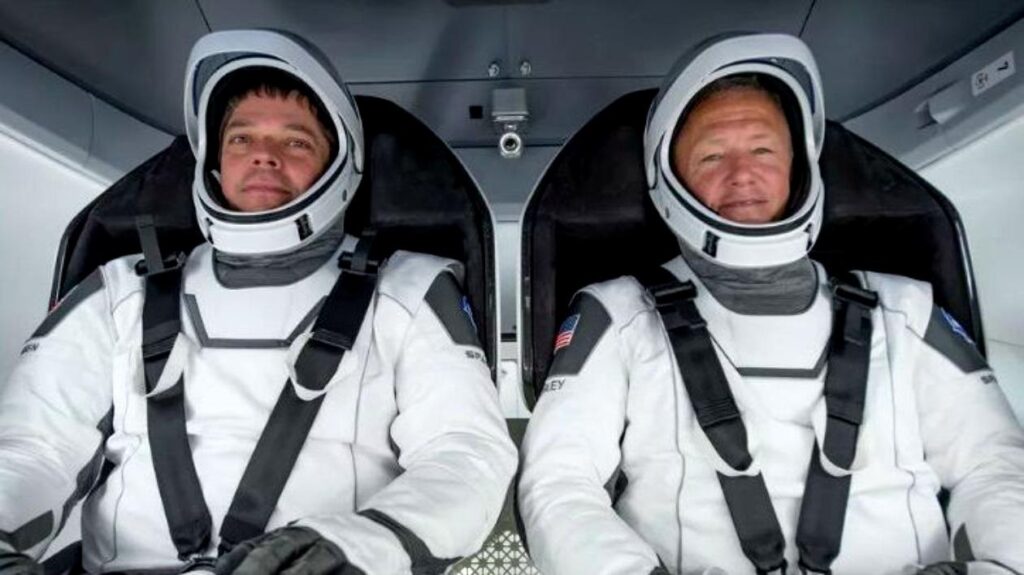 Misiune istorică! Space X și NASA pregătesc a doua lansare a capsulei cu echipaj uman! Condițiile meteo au dus la prima amânare LIVE VIDEO