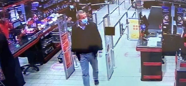 VIDEO. A pierdut 30.000 de euro în supermarket și i-a ridicat abia după 2 săptămâni! Ce explicație a dat polițiștilor