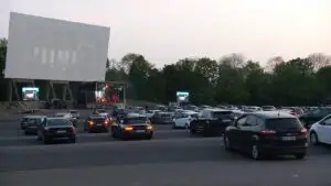 Vom avea concerte și cinema de tip drive-in. ANCOM licențiază temporar aceste transmisii