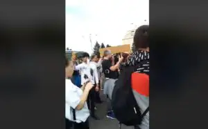 Alertă la Palatul Victoria! Proteste în prima zi a stării de alertă! Sute de oameni au ieșit în stradă! Reacția Jandarmerie VIDEO