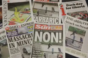 Studiu! Cum vede publicul presa. Tinerii sunt fideli unor publicații, dar condamnă clickbait-ul