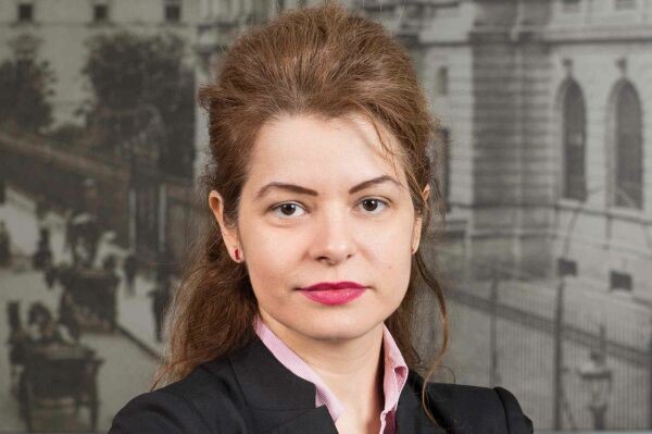 ”Întâlnirile Live Capital”. Gabriela Folcuț, directorul executiv al ARB: ”Băncile își doresc foarte mult să crească creditarea”