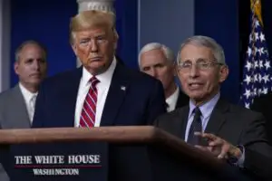 Neînţelegeri la nivel înalt în SUA? Donald Trump şi Anthony Fauci nu au mai vorbit de două săptămâni