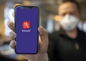 Aplicaţia care te protejează de COVID-19, lansată în Italia. Patru regiuni incluse în faza iniţială a experimentului