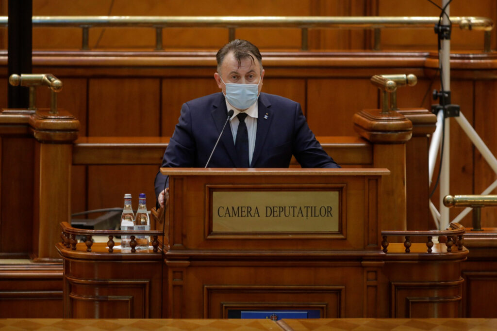 Scandal în Parlament la moțiunea pe Sănătate! Tătaru: Sistemul nu și-a revenit și e tăvălit acum încă o dată