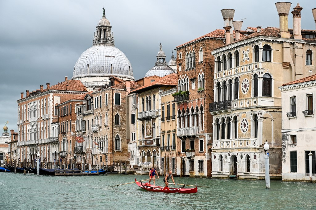 Veneția redevine încetul cu încetul destinație de vacanță. Au apărut deja primii turiști
