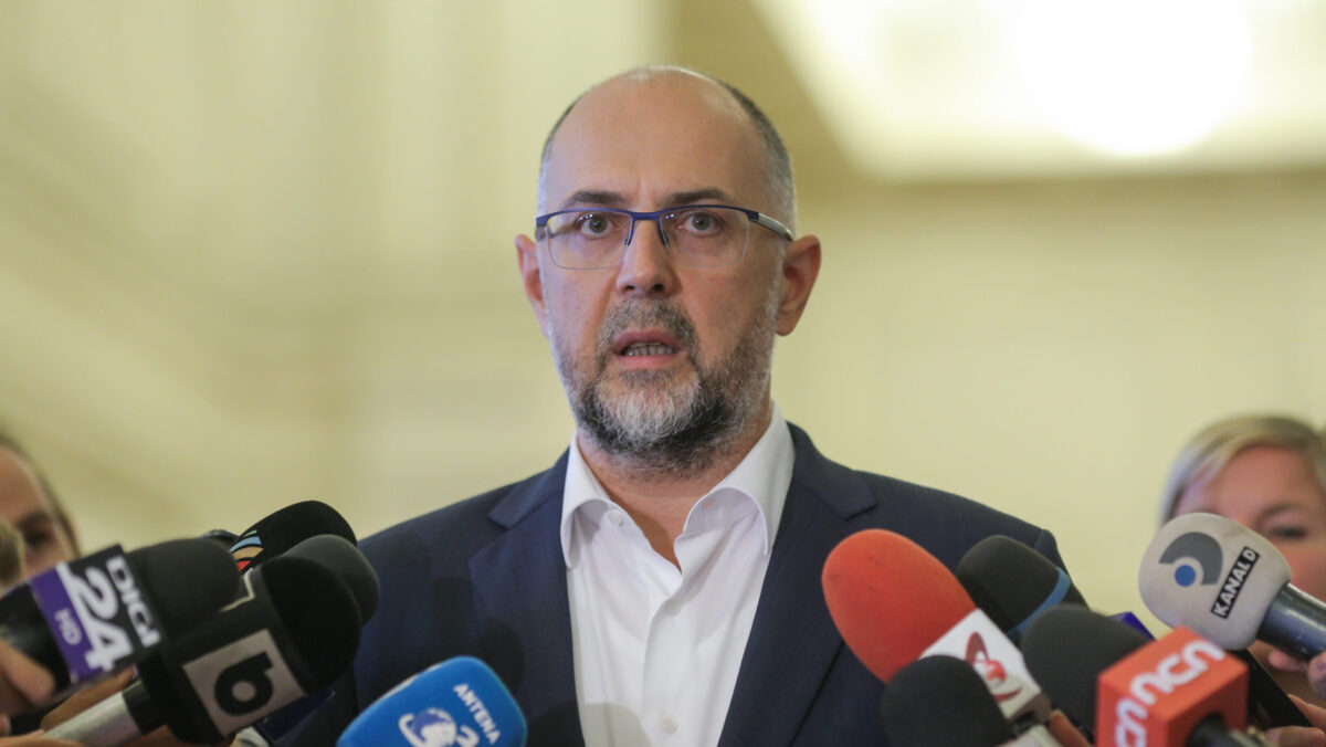 UDMR lovește puternic în Dacian Cioloș: Mai are trei opțiuni. Soluția care îl distruge definitiv