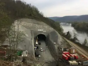 Tunelul de cale ferată care va lega România de Occident