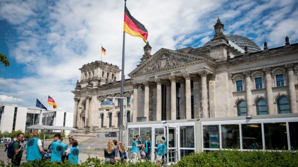 Guvernul de la Berlin este sub presiune. Ministrul Finanţelor trebuie să dea explicaţii în Bundestag despre scandalul Wirecard