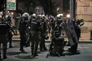 Haos total la granița cu România! Sunt tensiuni fără precedent în capitala Serbiei