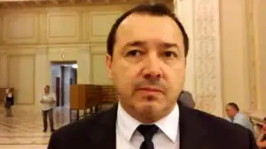 Deputatul PSD Cătălin Rădulescu, amendat de polițiștii bucureșteni! A refuzat să poarte mască de protecţie într-un spaţiu comercial