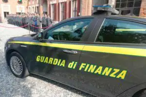 Mafia italiană pusese mâinile pe fondurile pentru Covid-19! Opt arestări într-o mega fraudă fiscală