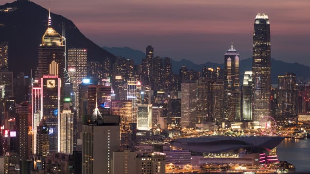 Hong Kong stabileşte noi condiţii de intrare. Toți călătorii trebuie să aibă testul făcut