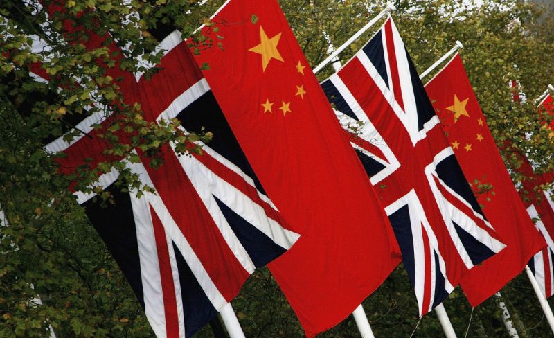 Tratatul de extrădare cu Hong Kong va fi suspendat. Relațiile dintre Marea Britanie și China se deteriorează rapid