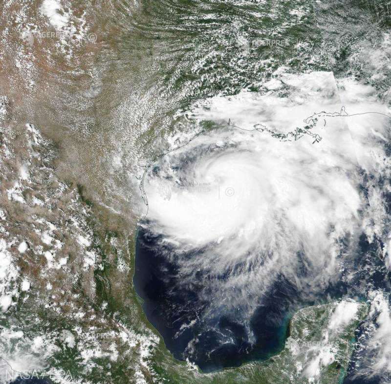 Statul american Louisiana se confruntă cu cel mai violent uragan din ultimii 160 de ani! Apeluri disperate ale autorităților către populație