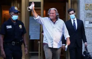 Steve Bannon, mentorul impostorilor. Cum i-a ajutat acesta pe Trump şi Bolsonaro?