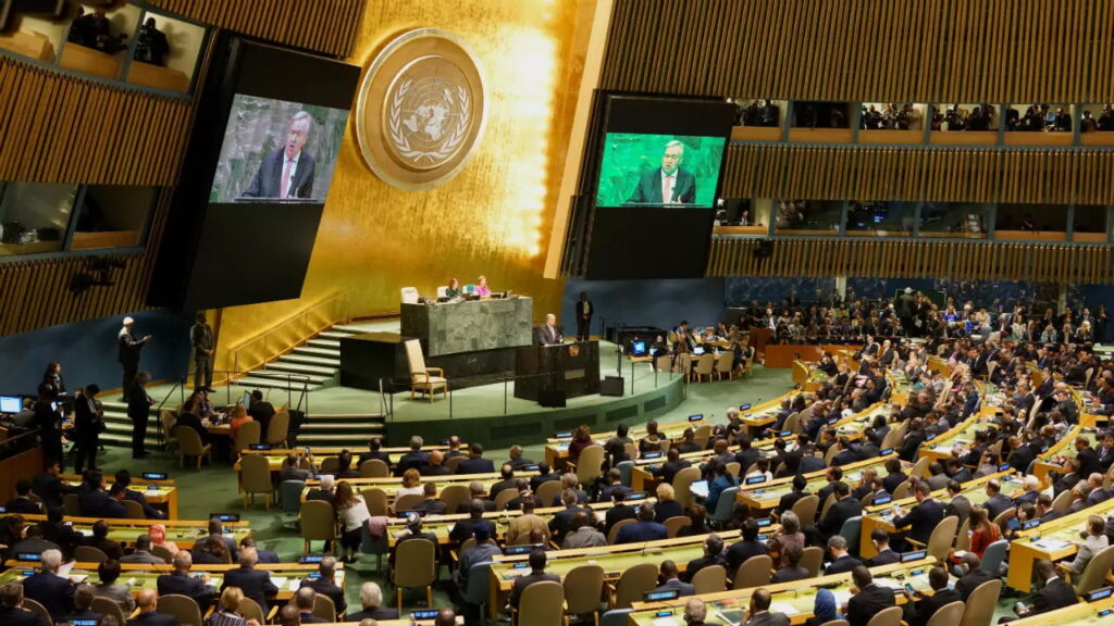 Macron: Fundaţiile ONU se erodează, organizaţia e lovită violent chiar de cei care au construit-o