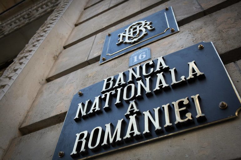 BNR: Sistemul financiar din România va putea susține relansarea economică