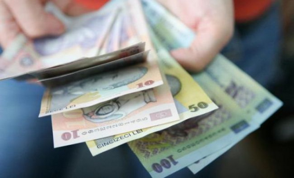 INS: Salariile din România au crescut în ultimul an