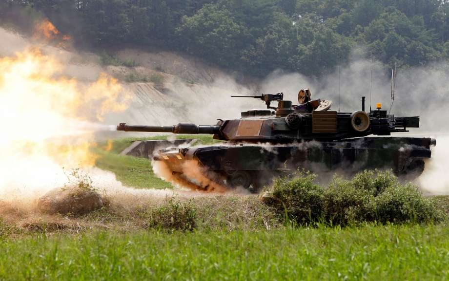 În cazul unui război NATO-Rusia, tancurile vor fi cruciale