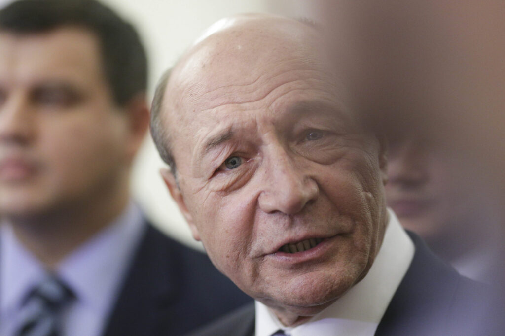 Băsescu este în stare de șoc. S-a aflat ce face chiar acum fostul ginere. EBA e terminată