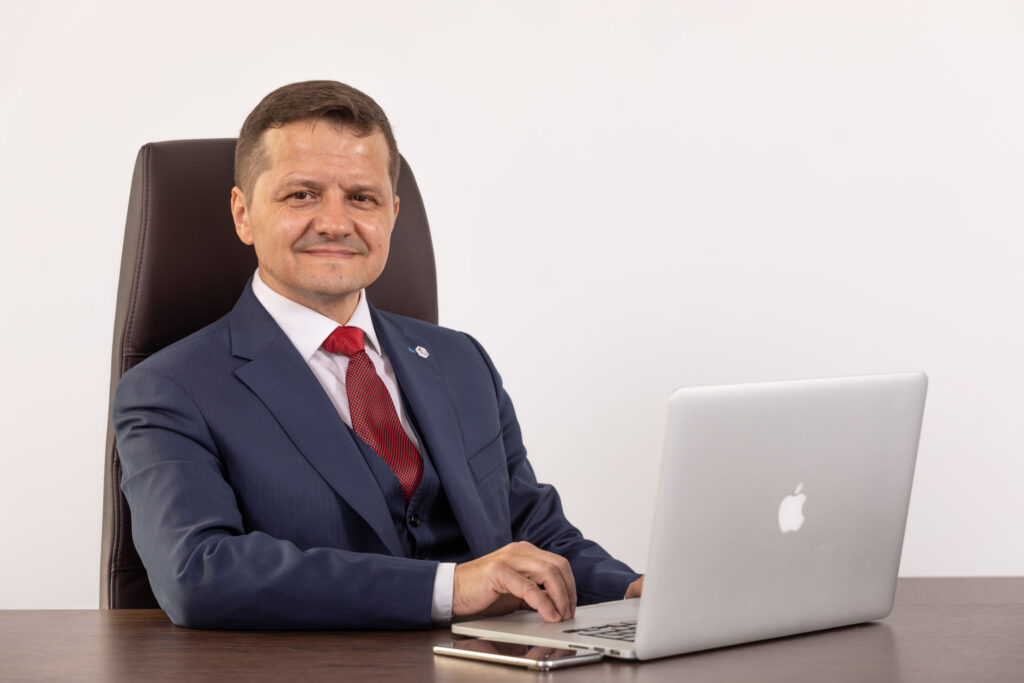 Ștefan Vuza, președinte Chimcomplex: «Chimia nu este totul, dar totul vine din chimie!»