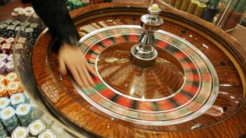 Industria jocurilor de noroc, acuzații la adresa autorităților: Măsurile luate nu au sens din punct de vedere epidemiologic