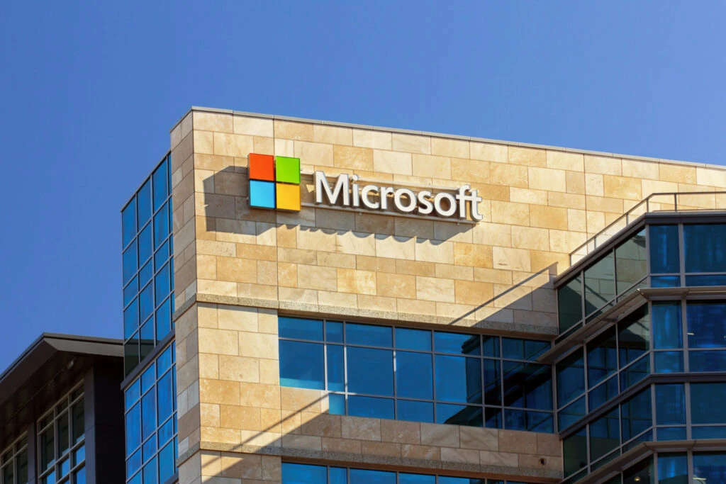 Microsoft încheie un acord de licențiere cu furnizorul de jocuri cloud Boosteroid