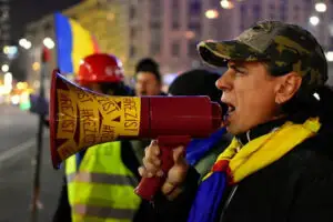 Războiul dintre Sandi Matei și Mălin Bot continuă! Cei doi protestatari au ajuns în Justiție