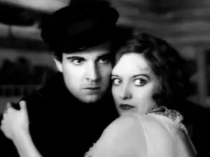 Averea și marele său secret îi aduc moartea lui Ramon Novarro